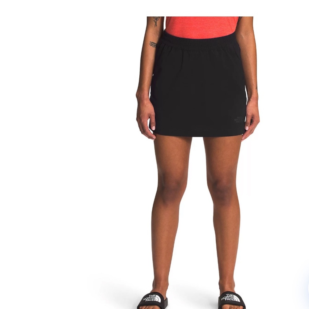 The North Face Never Stop Wear Black Skort Small 4